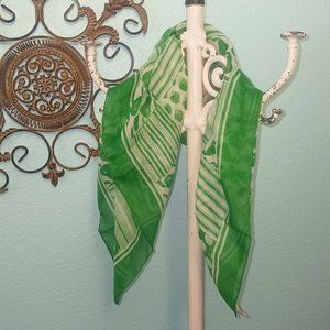 Vintage Morsly New York NY 100% polyester Green Scarf